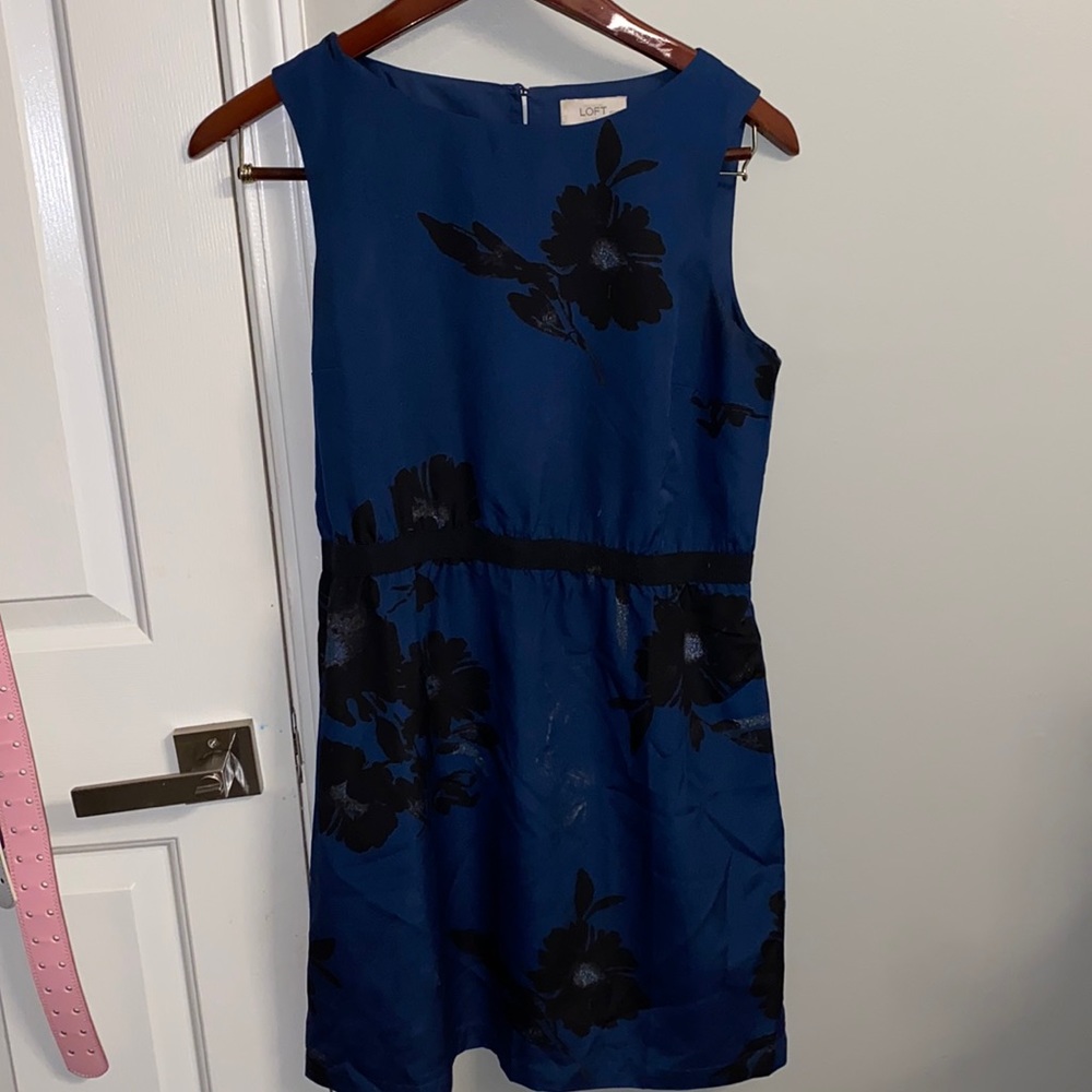 Blue Floral Loft Dress💙🖤